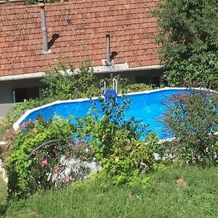 Sophie A Les Bains * Vals-les-Bains